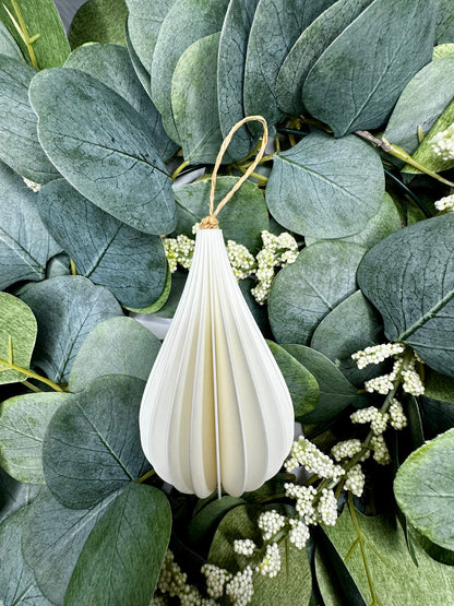 Modern Christmas ornaments - Set of 4